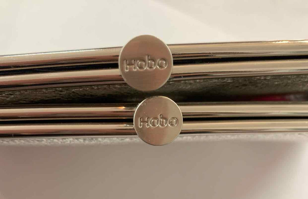 HOBO Silver clutch
