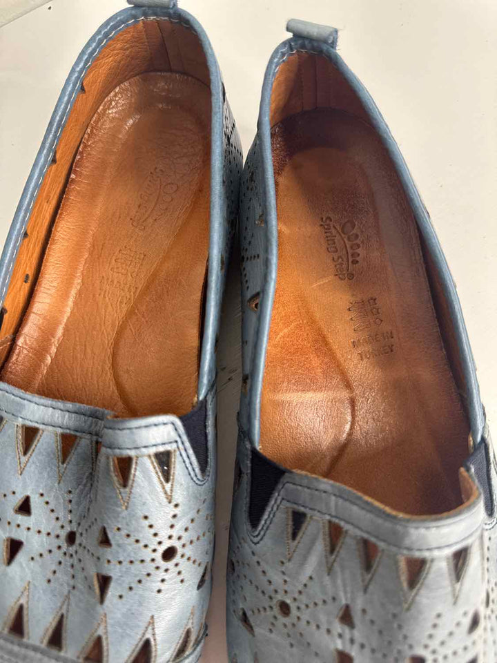Spring Step Shoe Size 10 Blue flat shoe