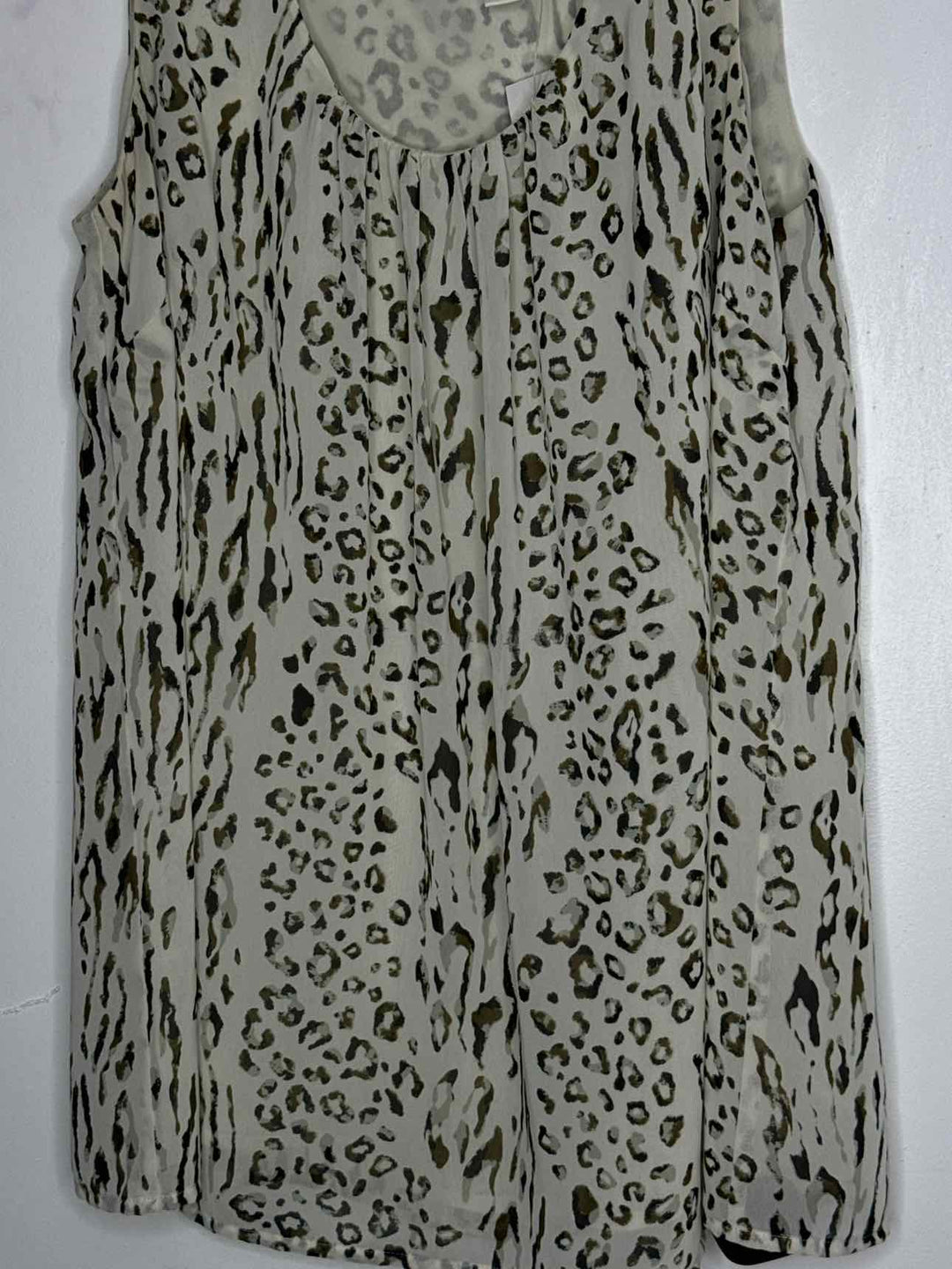 Loft Women Size M Animal Print sleeveless