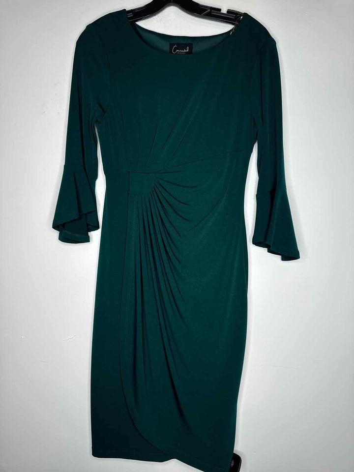 Women Size 6 Connected Green long sleeve dress