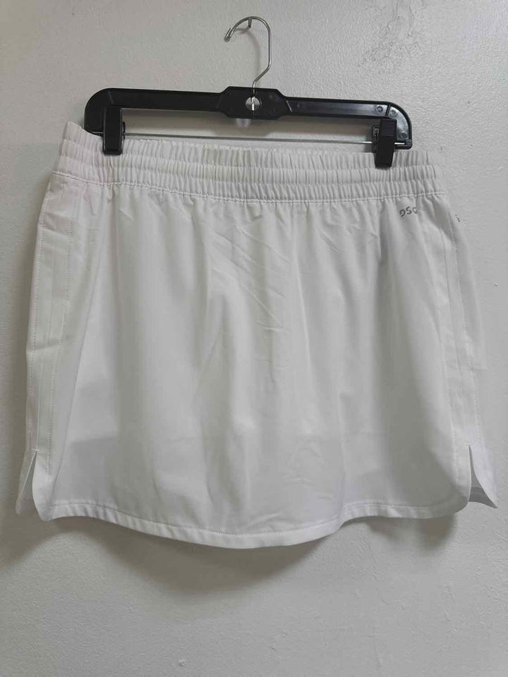 DSOL Basic Size L White NWT skort
