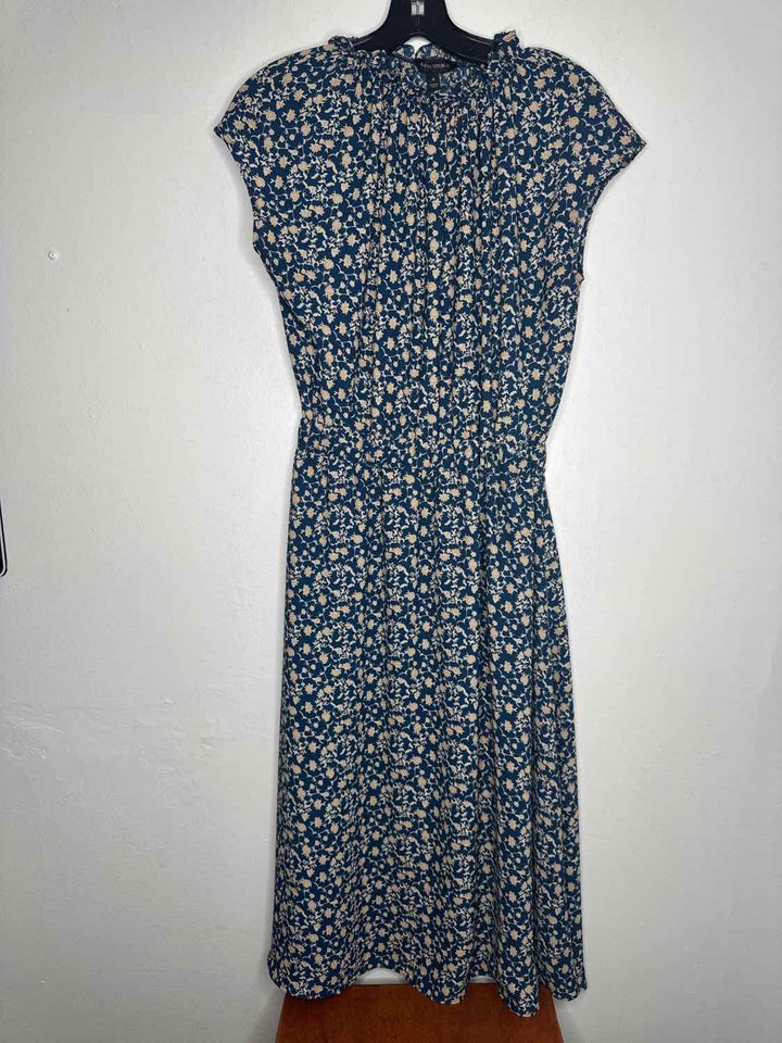 Banana Republic Size 4 Blue sleeveless dress