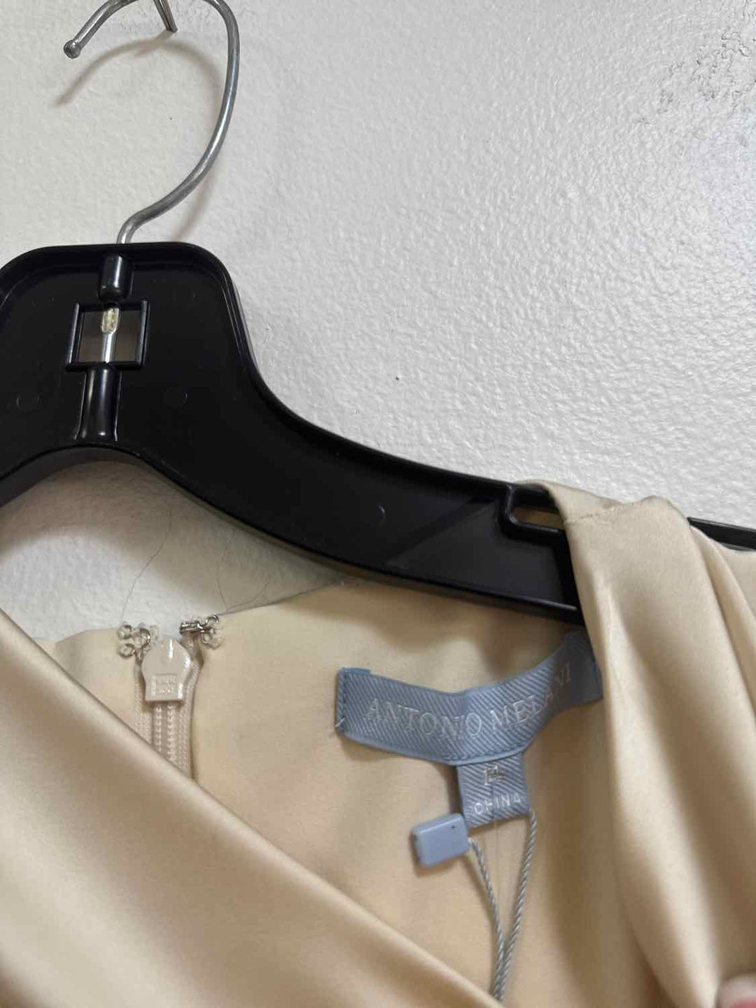 Antonio Melani Size 14 Beige NWT Belted sleeveless dress
