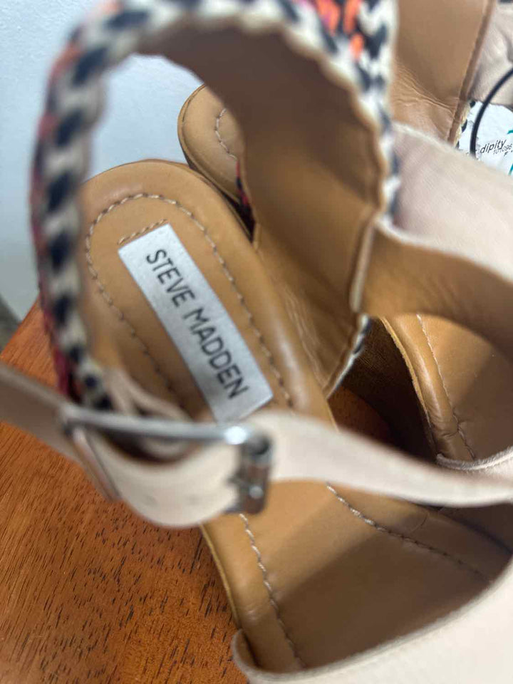 Steve Madden Shoe Size 6.5 Multi-Color flat shoe