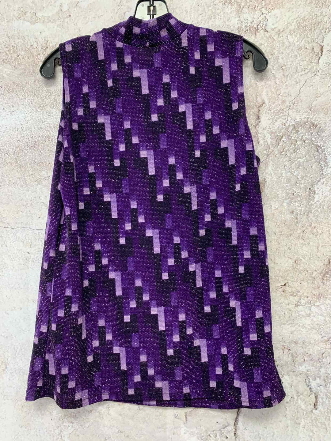 Bonkers Size 14 Purple short sleeve top