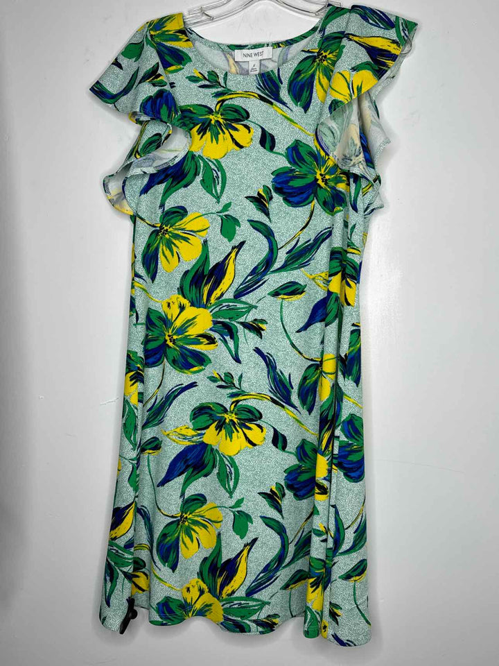 Women Size 4 Nine West Green sleeveless dress