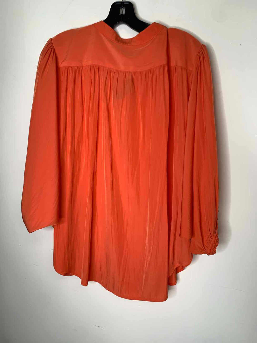 Chicos Women Size 2 Orange long sleeve top