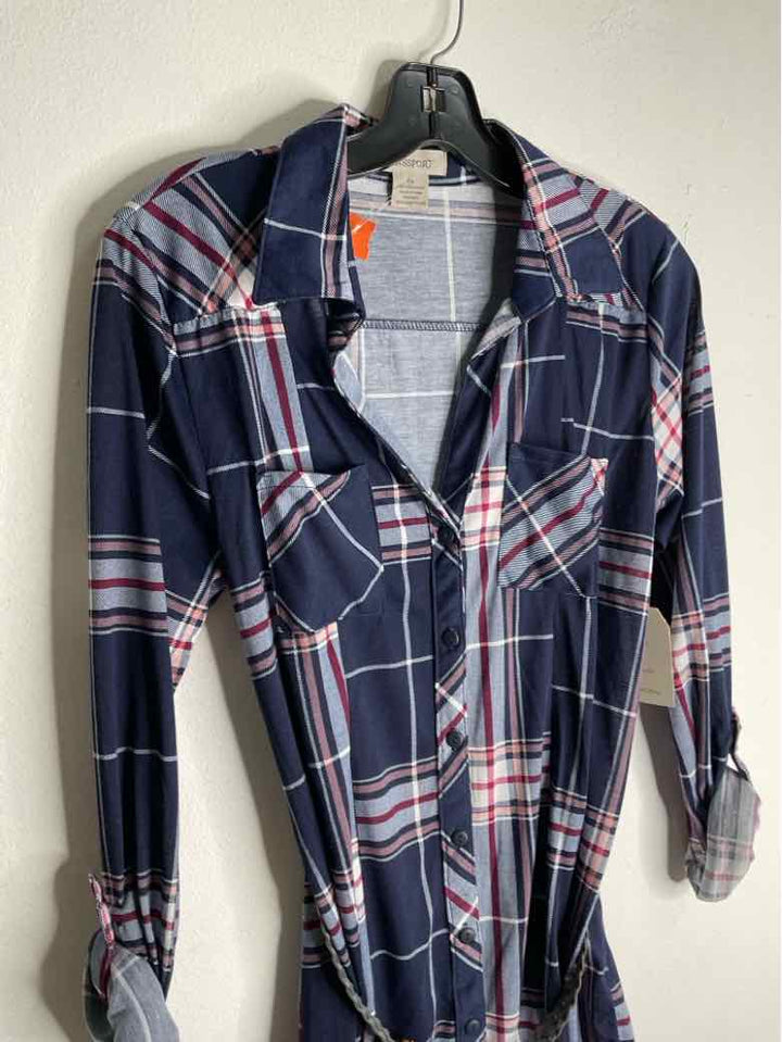 Passport Size M Blue Plaid long sleeve dress